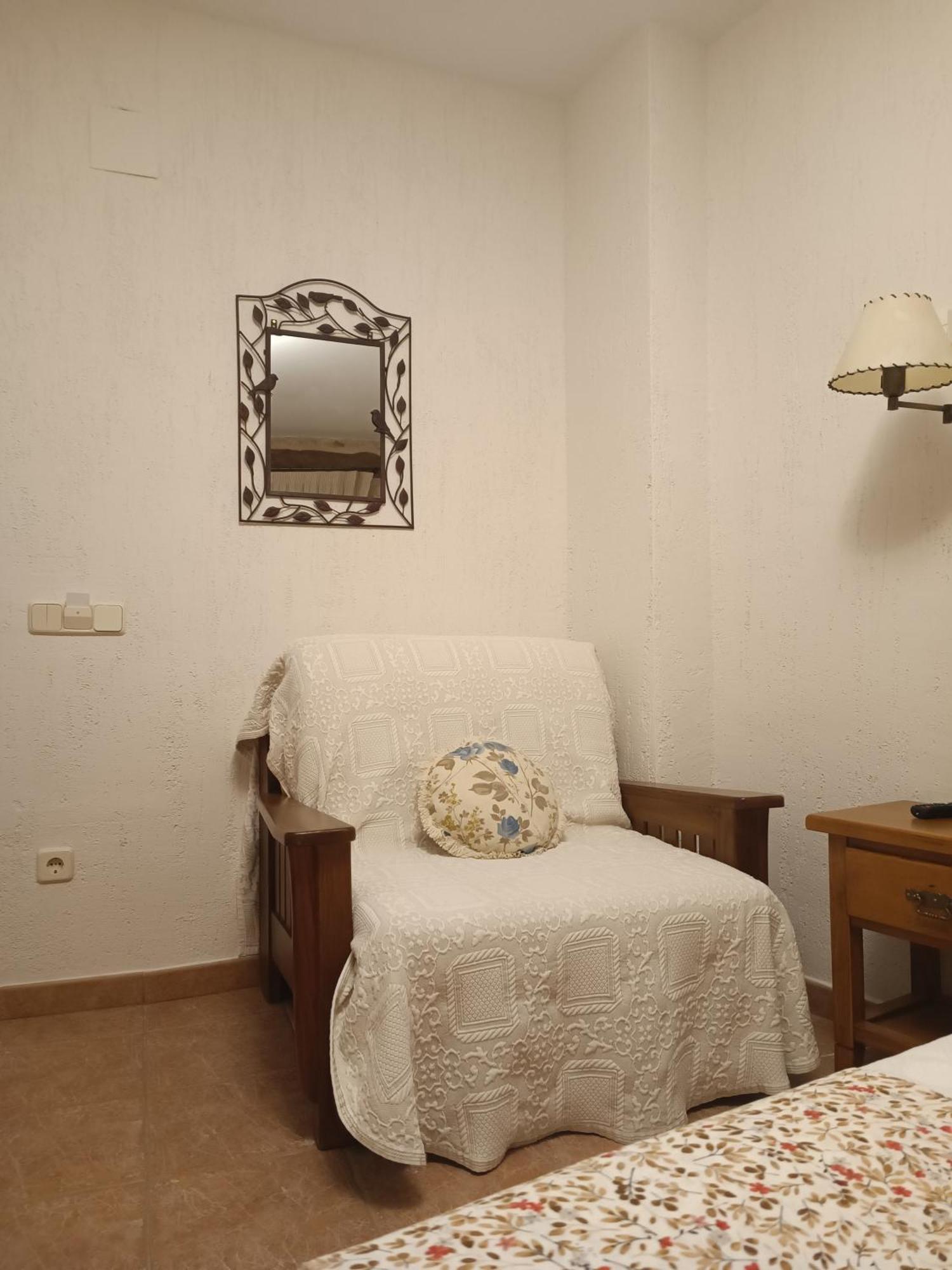 hostal Decerca Prádena Camera foto